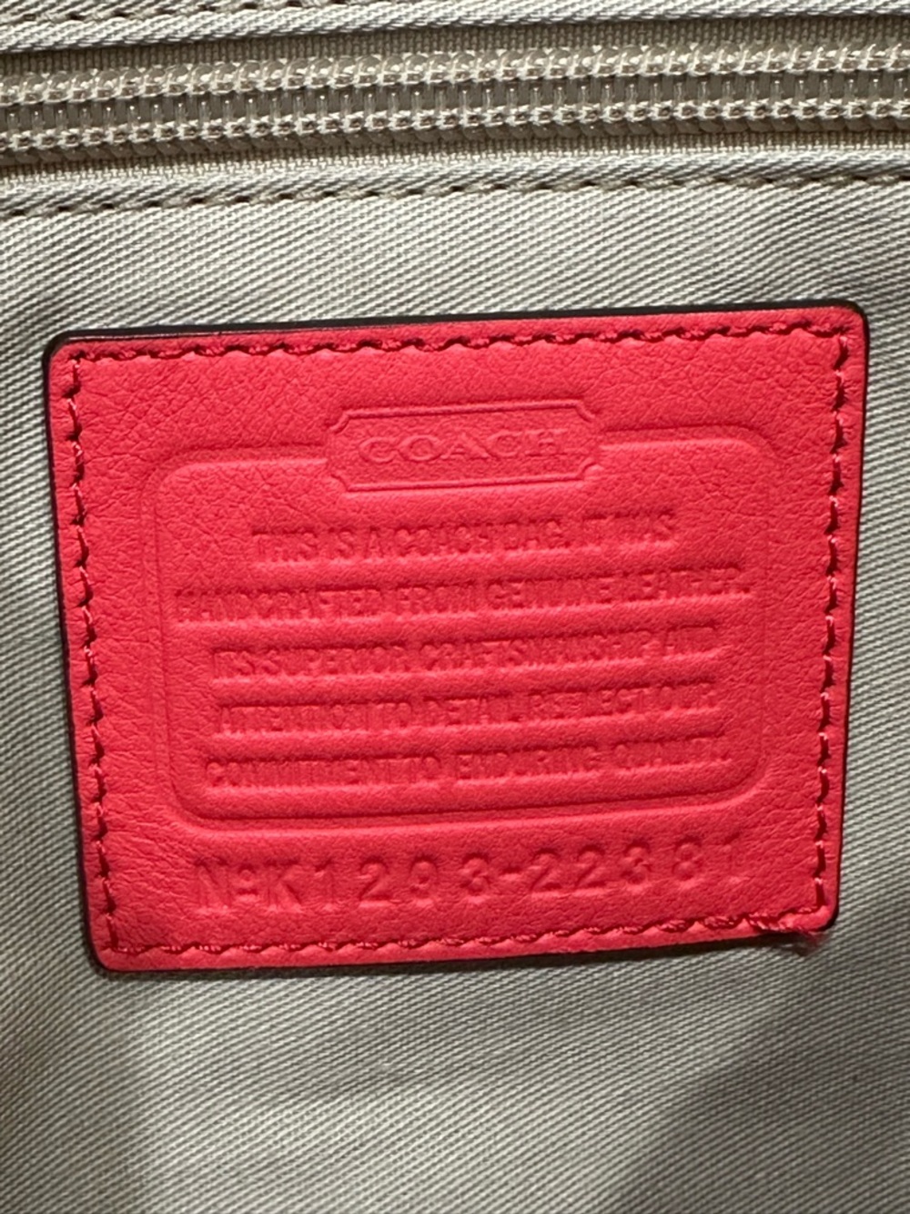 Coach Coral Red Leather Hobo Bag Turnlock Pocket Crossbody Strap Tassel 2012 - Picture 11 of 11